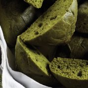pan-de-matcha